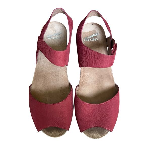 Dansko Vera Red Nubuck Leather Peep Toe Wedge Sandals 38 7.5-8 Comfort - Picture 2 of 12